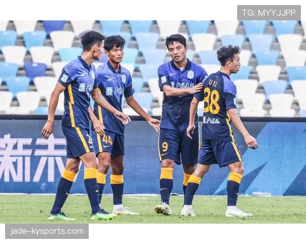 广州队迎来保级关键战球迷热盼锋线调整见效